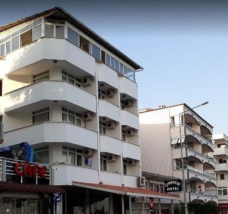 Cinarcik Hotel エクステリア 写真